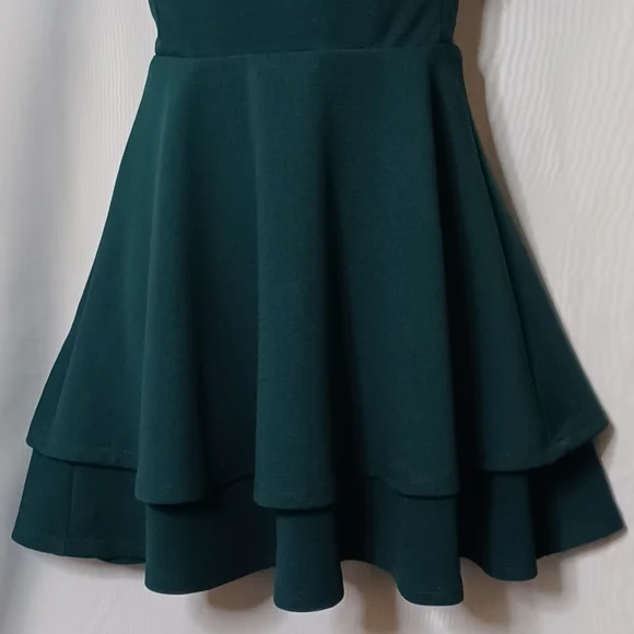 Crystal Doll Women's Green Flutter Sleeve Fit & Flare Mini Dress. S - Picture 7 of 13